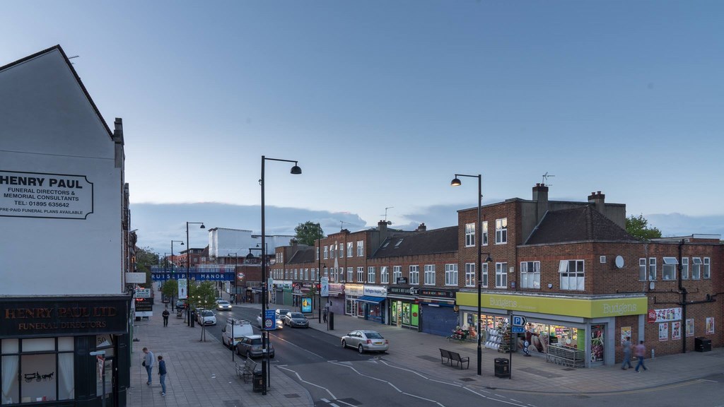 Ruislip Manor Middlesex HA4